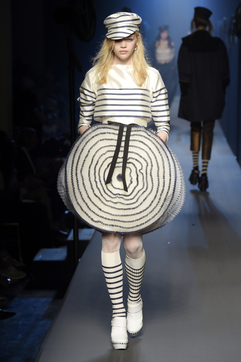 PHOTOS] John Paul Gaultier Fall 2015 Couture: Shoe Highlights